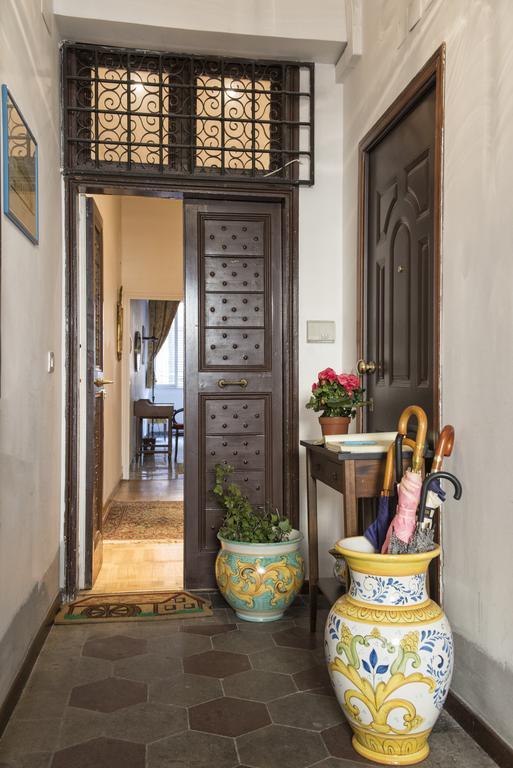 B&B La Scalinatella Рим Екстериор снимка